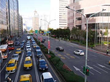 臺北市信義計畫區智慧路燈