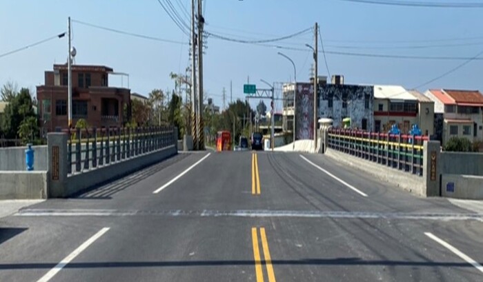 嘉義縣義布橋(更名為仁義鎮安橋)