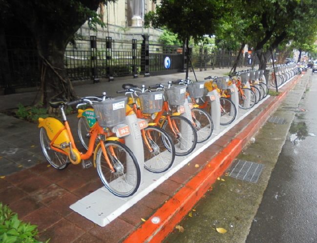臺北市公共自行車租借設備