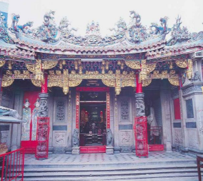 新竹市市定古蹟都城隍廟