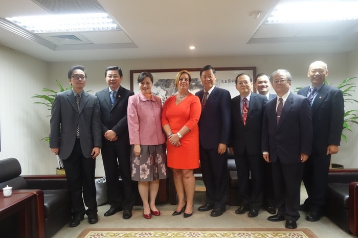 IIA GLOBAL CHAIRMAN