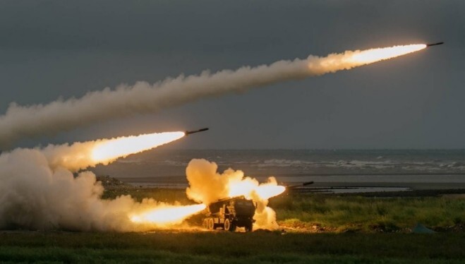 HIMARS 多管火箭系統