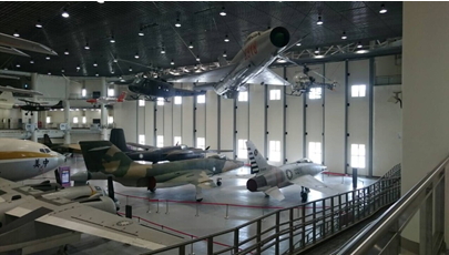 航教館完工後內部飛機陳列情形