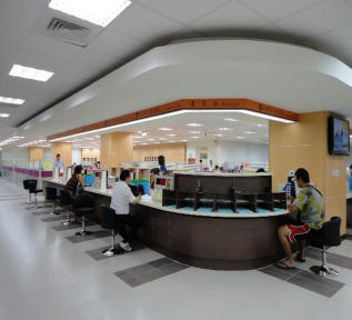 臺北市士林地政事務所洽公櫃檯