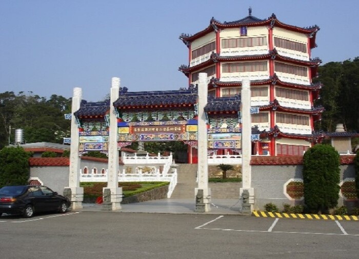 苗栗縣西湖鄉第二公墓納骨塔