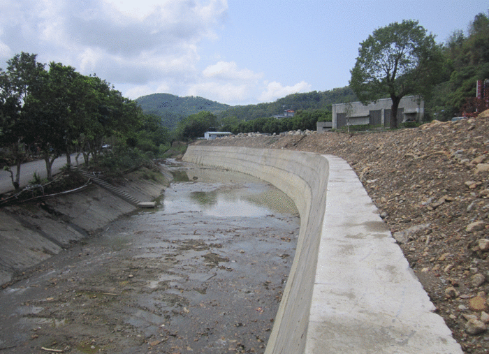 南投縣埔里鎮桃米坑排水幹線福同橋下游復建工程
