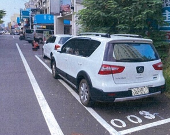 彰化縣員林市新生路收費停車位