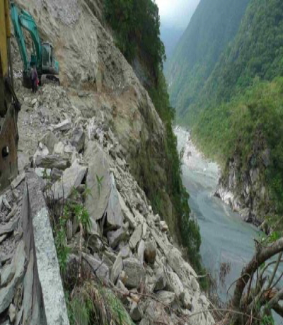 103年度花蓮縣秀林鄉銅門村往慕古慕魚道路復建工程