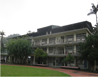 新竹縣立員東國中校舍屋頂防漏工程