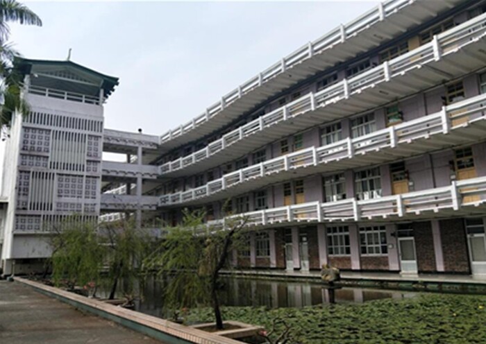 高雄市私立三信家事商業職業學校