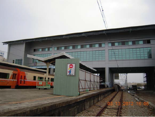沙鹿站跨站式站房