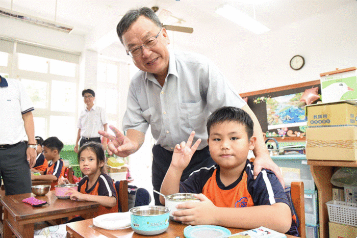 澎湖縣啟動5校營養午餐共廚