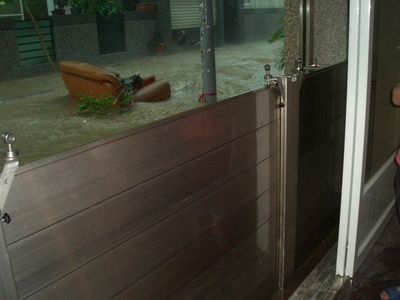 住家設置防水閘門