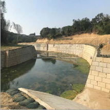 新竹縣寶山鄉湳坑溪護岸整治情形