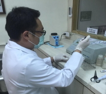 檢驗員執行果菜農藥殘留檢驗業務